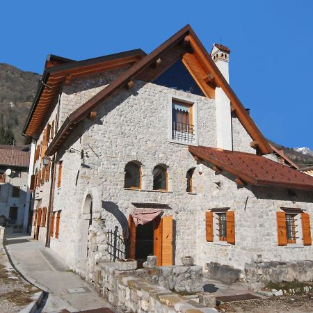 Apartment Albergo Diffuso - Cjasa Ustin-3 By Interhome Barcis Exterior photo