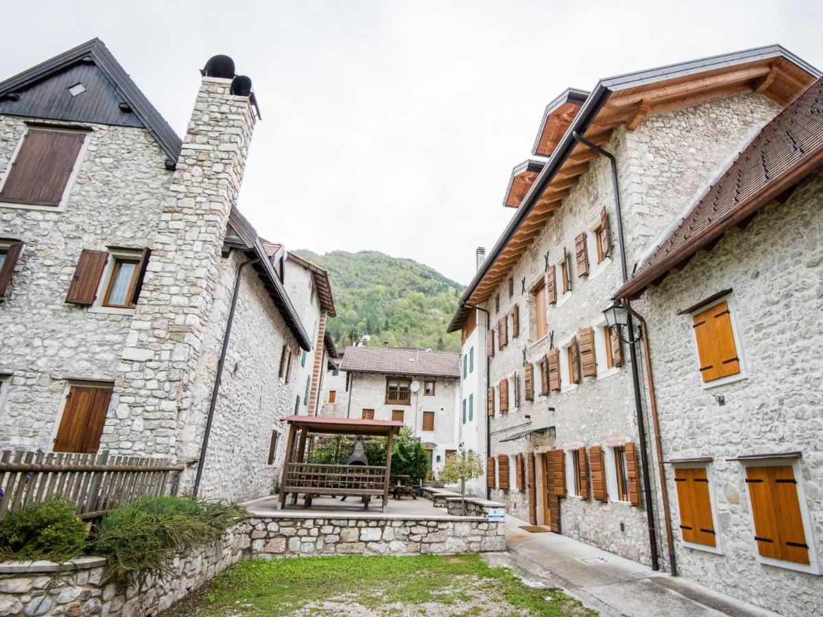 Apartment Albergo Diffuso - Cjasa Ustin-3 By Interhome Barcis Exterior photo