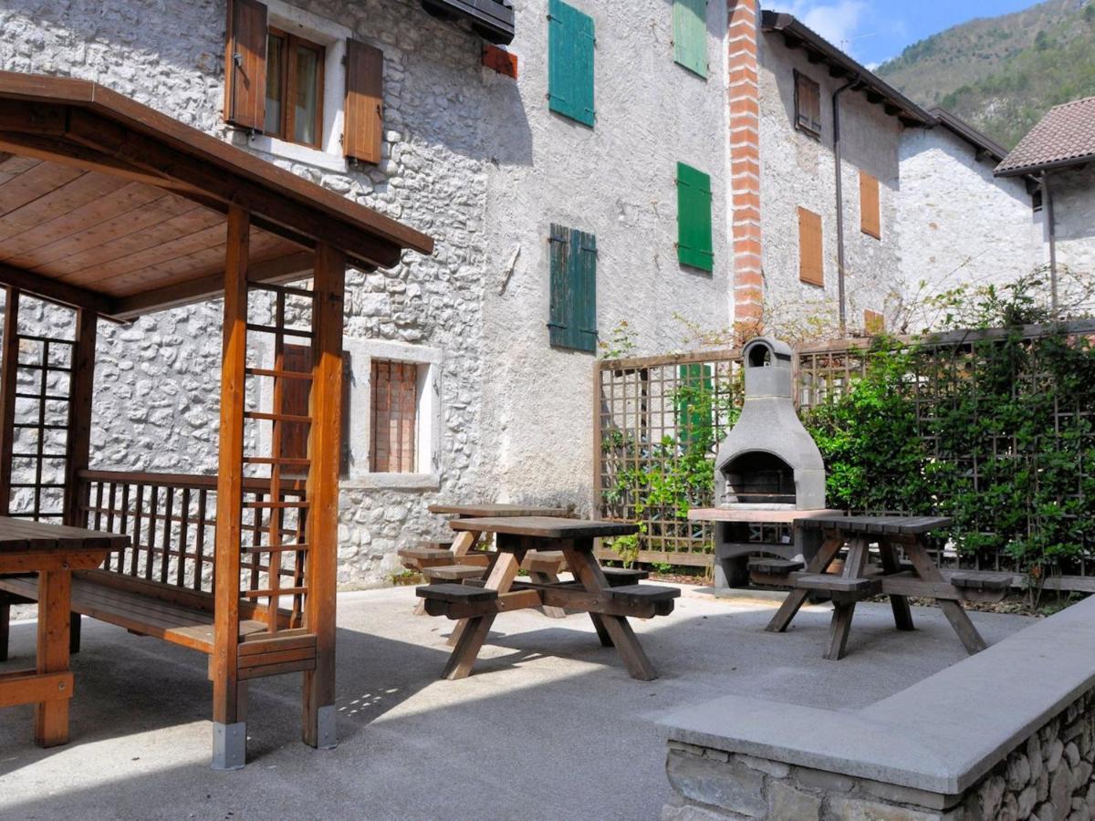 Apartment Albergo Diffuso - Cjasa Ustin-3 By Interhome Barcis Exterior photo